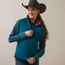 Load image into Gallery viewer, Ariat Dilon Reversible Insulated Vest
