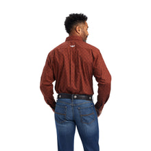 Load image into Gallery viewer, Ariat Relentless Unstoppable Stretch Classic Fit Shirt
