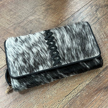 Load image into Gallery viewer, Myra Bag Stitch Cowhide
