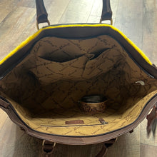 Load image into Gallery viewer, Charlotte C&amp;C  Purse - Mustard
